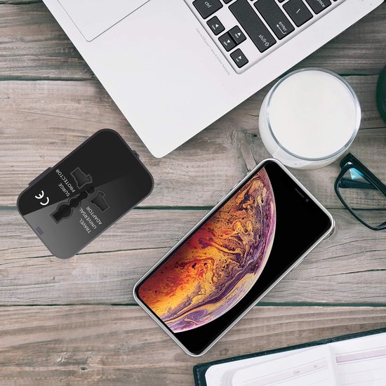 reisadapter - universele wereldstekker - reisstekker -adapter voor 155 landen - dubbele USB-poorten - reisadapter Amerika - reisadapter Engeland