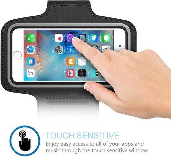 Hardloop Armband voor hardlopen - Sport/ hardloop armband - Sportarmband - Reflectoren - Verstelbaar - LED Hardloopband - Geschikt voor telefoons lengte 14,5 cm en breedte 7,5 cm - Zwart - Gratis verzending